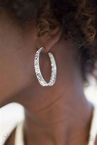 Glitz by Association