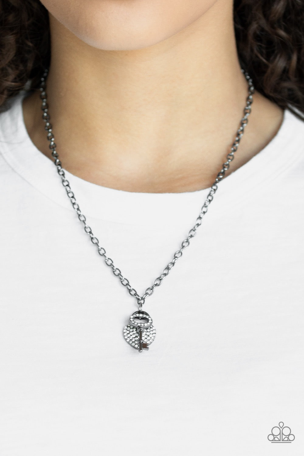 Pop and LOCKET - Black
