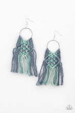 Load image into Gallery viewer, Macrame Rainbow